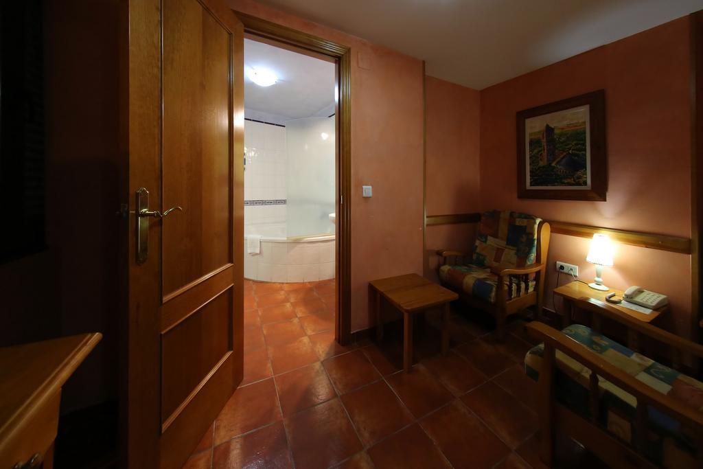Hotel Rural Ocell Francoli Ла-Эсплуга-де-Франколи Экстерьер фото